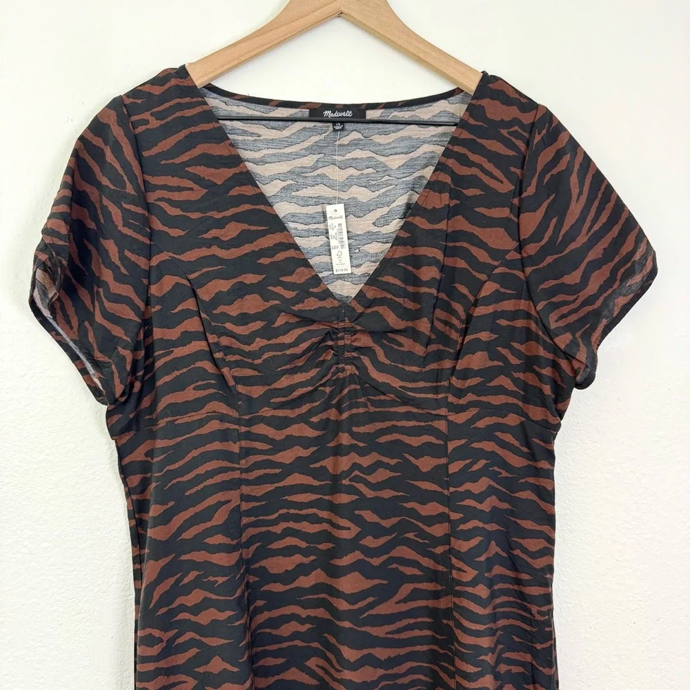 NWT Madewell V-Neck Mini Dress Abstract Animal Print Size 14 - Picture 6 of 10